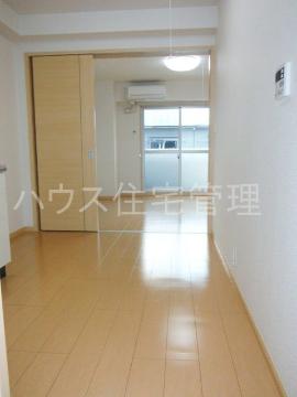 居室・リビング　リビング