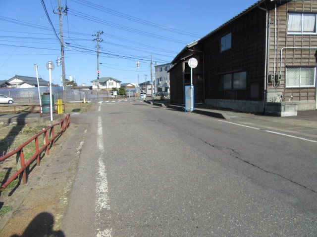 その他　前面道路（その他）まで0m