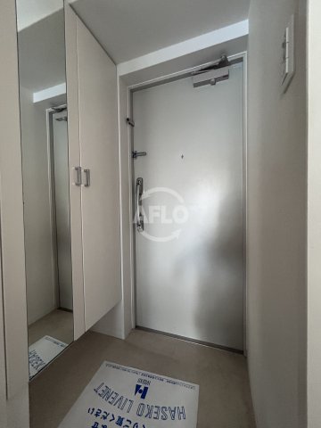 玄関　RIDGEガーデン江坂I　玄関