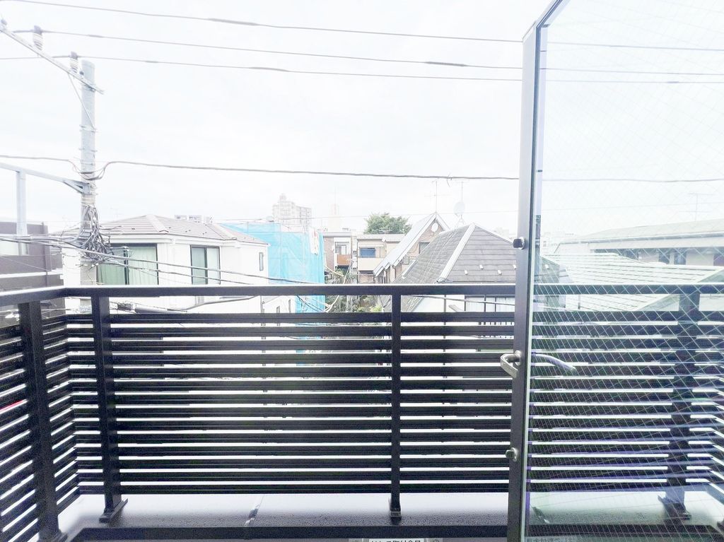 バルコニー　庭