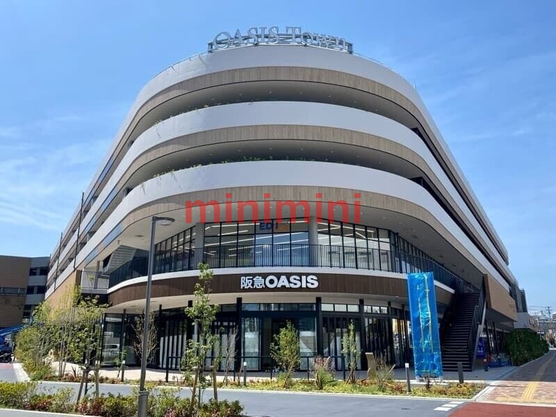 ショッピングセンター　オアシスタウン吹田SST（ショッピングセンター）まで871m