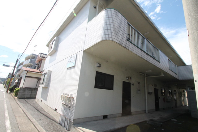 建物外観　タイル貼りの外観！