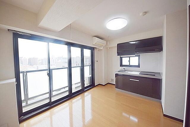 居室・リビング　LAPUTA　北区田端2