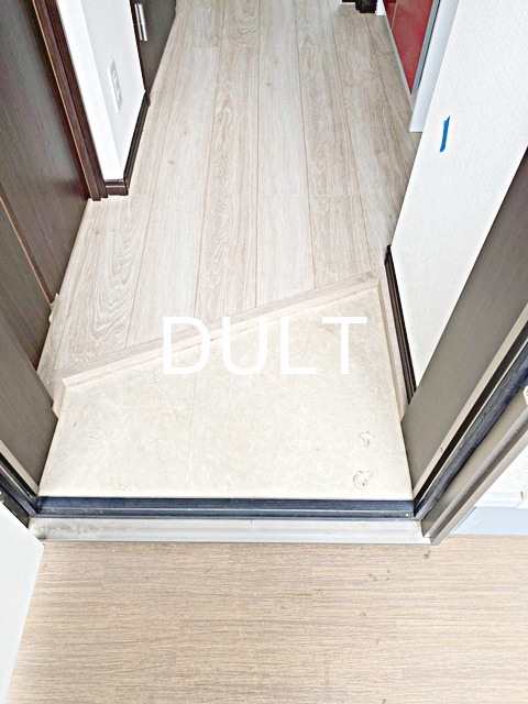 玄関　玄関です。