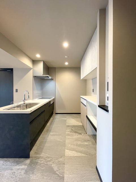 キッチン　※写真は同タイプ住戸です。