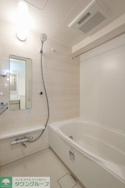 バス・シャワールーム　バス