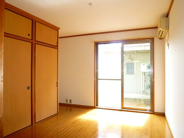 居室・リビング　※ご契約後に改装予定。実際の仕様と異なる場合は現況優先。