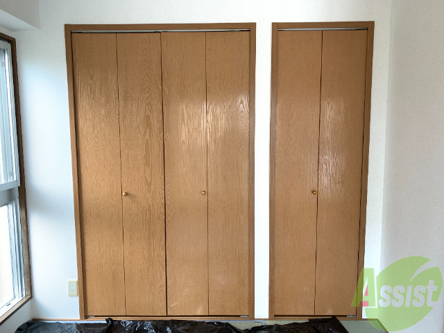 収納　クローゼットはこちら。お洋服やお荷物はこちらへどうぞ。