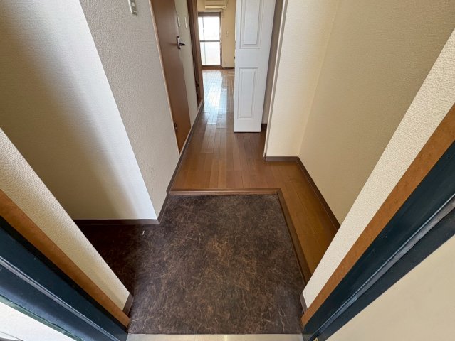 玄関　サンライズ八熊