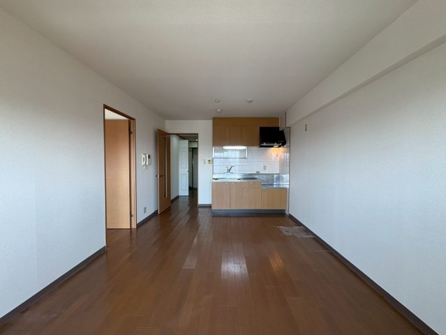 居室・リビング　サンライズ八熊