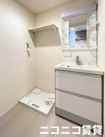洗面設備　モデルルームの為、現状を優先致します。
