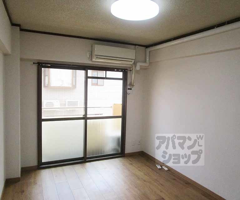 居室・リビング　２０２号室の写真です。