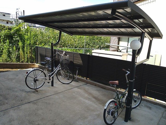 その他共有部分　駐輪場　原付＆自転車のみ駐輪可能