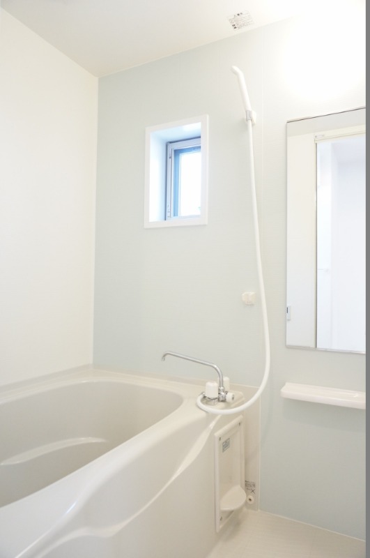 バス・シャワールーム　図面と現状に相違がある場合には現状を優先