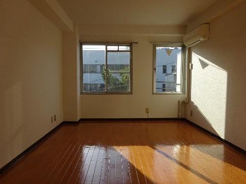 居室・リビング　洋室