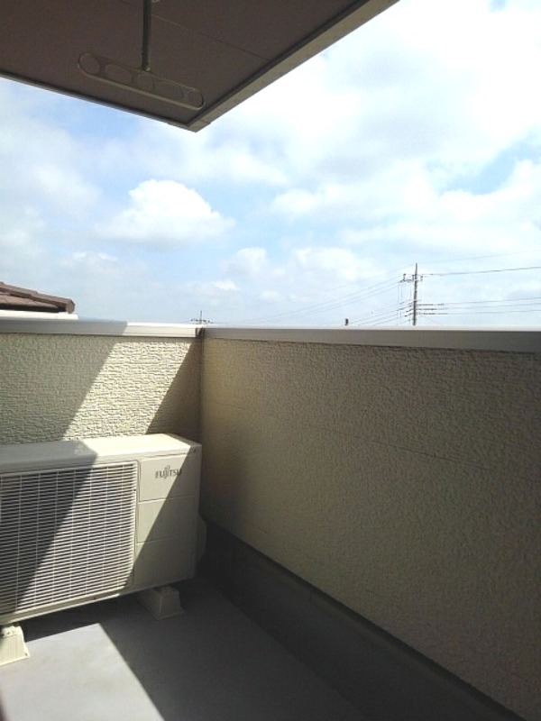 バルコニー　図面と現状に相違がある場合には現状を優先