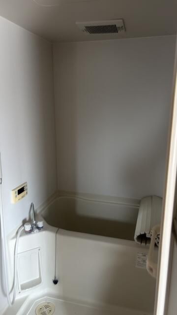 バス・シャワールーム　※別部屋参考写真