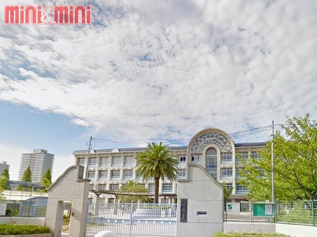 小学校　尼崎市立明城小学校（小学校）まで536m