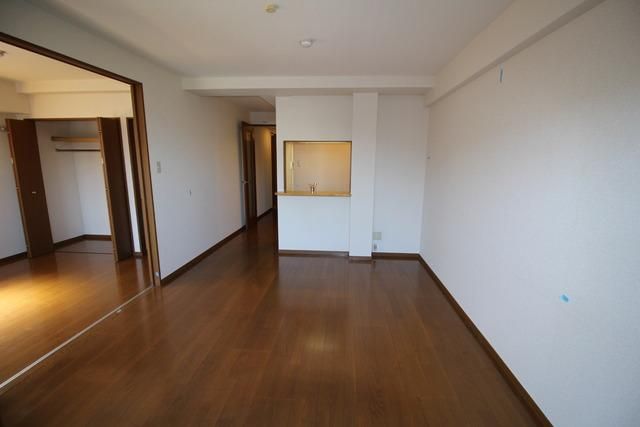 居室・リビング　★別角度からのお部屋です★