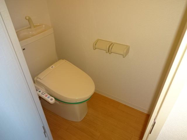 トイレ　シャワー付トイレ