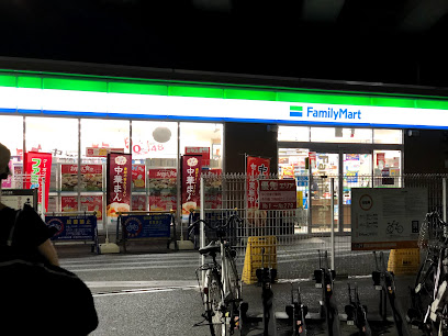 コンビニ　ファミリーマート　 浦安駅東口店（コンビニ）まで168m