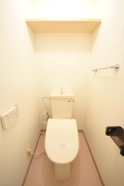 トイレ　～身も心もスッキリっ～