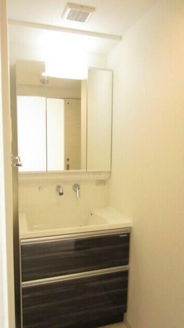 洗面設備　独立洗面台