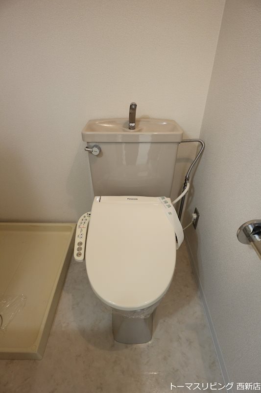 トイレ　※別室参考写真