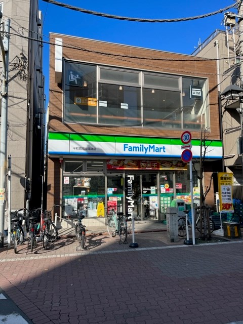 コンビニ　ファミリーマート 平和島旧東海道店（コンビニ）まで89m