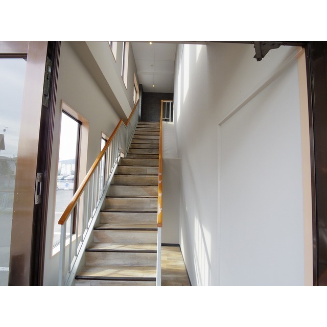 その他　共用階段