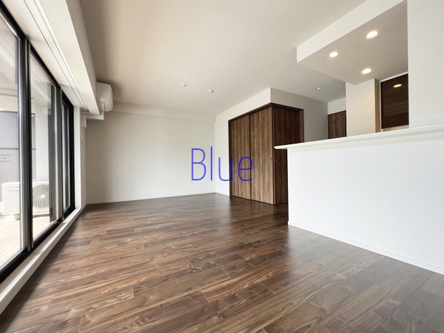 居室・リビング　同仕様