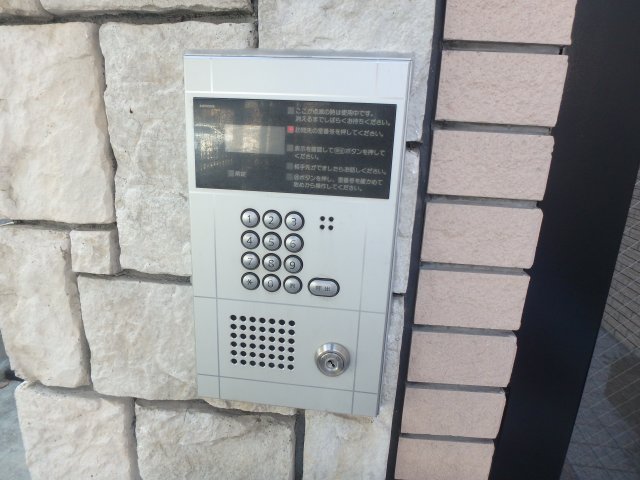 セキュリティ　オートロック完備