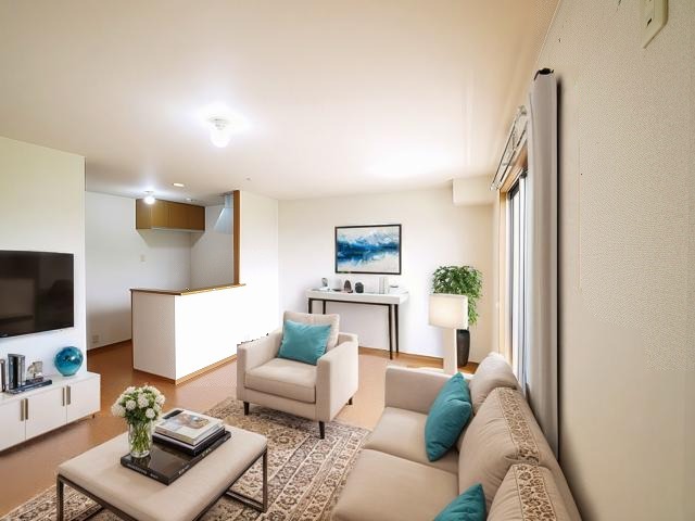 居室・リビング　CGで家具等を配置したもので家具等は含まれません