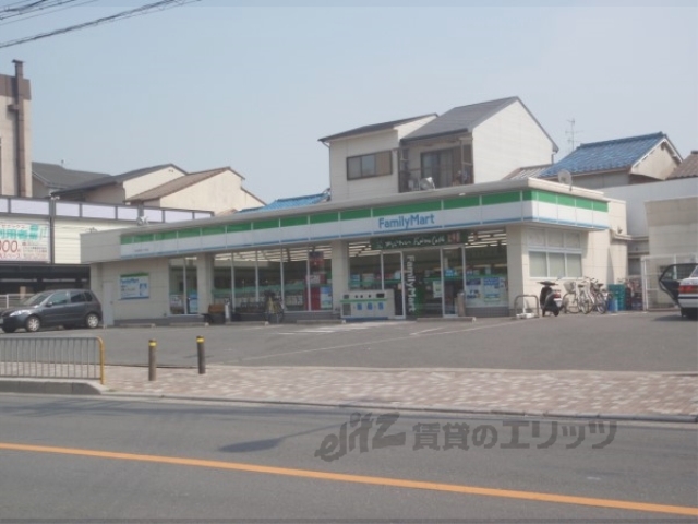 コンビニ　ファミリーマート深草フチ町店（コンビニ）まで400m