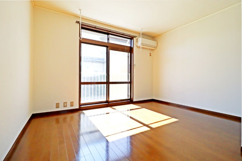 居室・リビング　図面と現状に相違がある場合には現状を優先