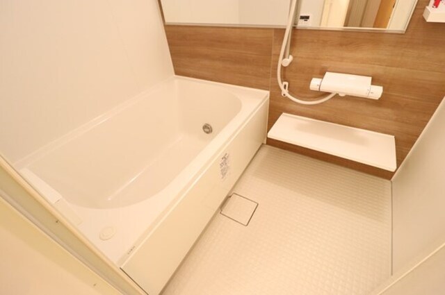 バス・シャワールーム　浴室