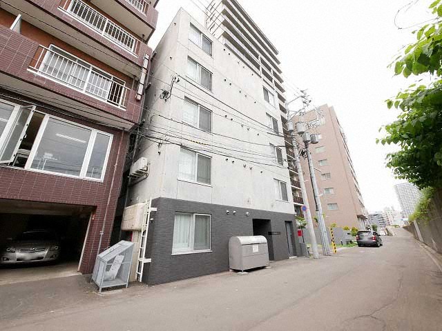 建物外観　◆エアコン付きで夏も快適！◆築浅でキレイな単身用MS！