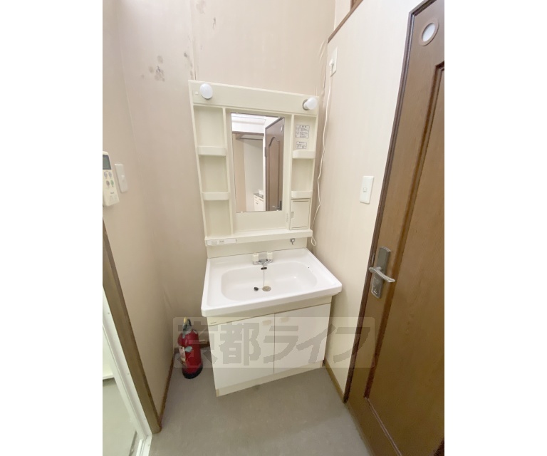 洗面設備　独立洗面台