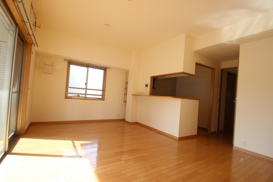 居室・リビング　※別部屋の写真です