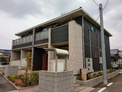 建物外観　外観写真（昼）