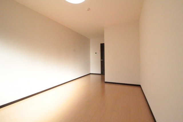 居室・リビング　※別部屋写真
