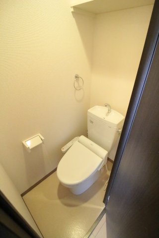 トイレ　※別部屋写真