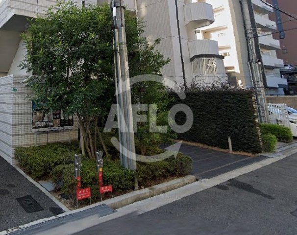 エントランス　レジュールアッシュ京橋CROSSII　エントランス