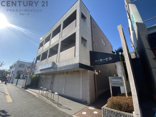 建物外観　モニター付きインターホンで安心です♪
