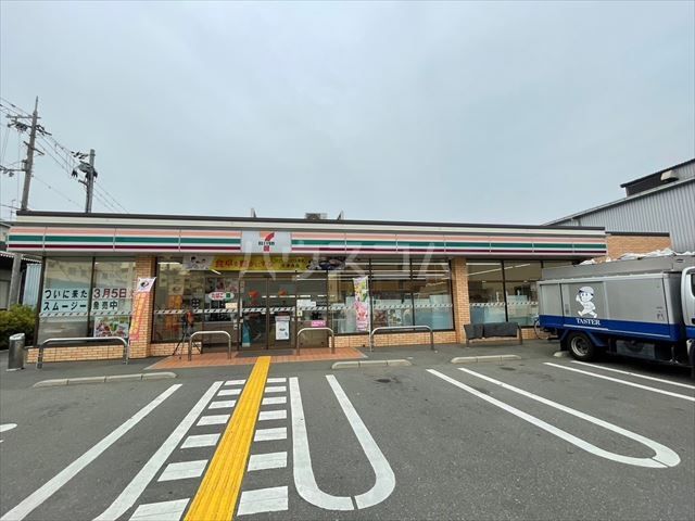 コンビニ　セブンイレブン 守口南寺方東通店（コンビニ）まで492m