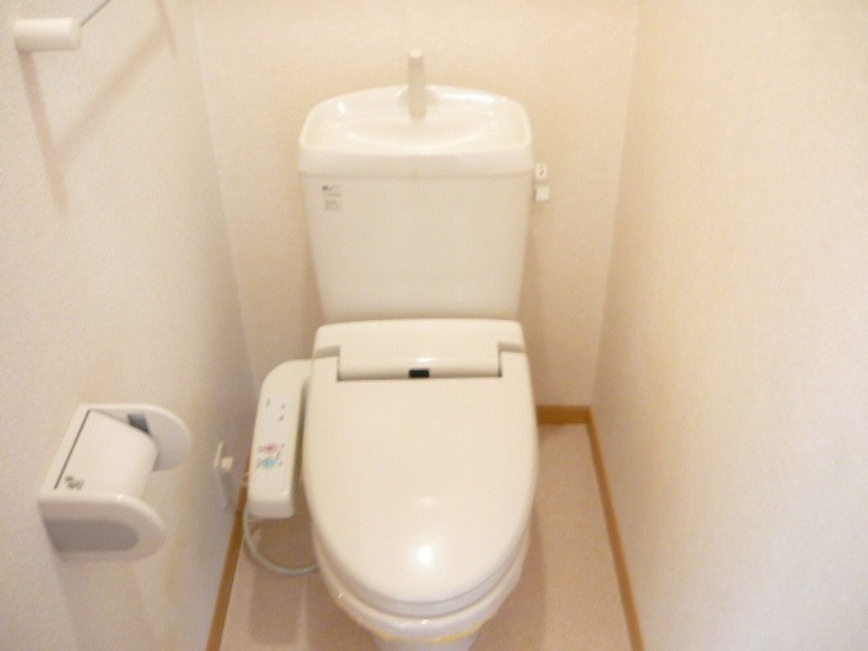 トイレ　図面と現状に相違がある場合には現状を優先