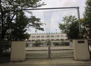 小学校　西保木間小学校（小学校）まで991m