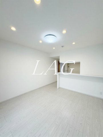 居室・リビング　洋室のお部屋です。（同一仕様）