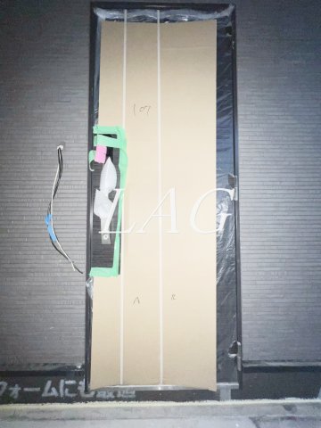 玄関　玄関です。（建設中）