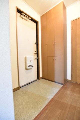 玄関　別号室の写真です。ご参考までに